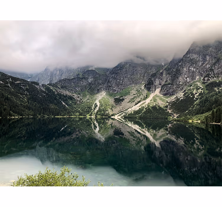 Zielona fototapeta jezioro morskie oko - TenStickers