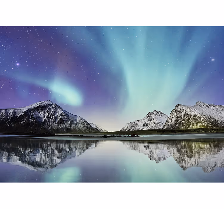 Fototapeta góry odbicia zorzy polarnej - TenStickers