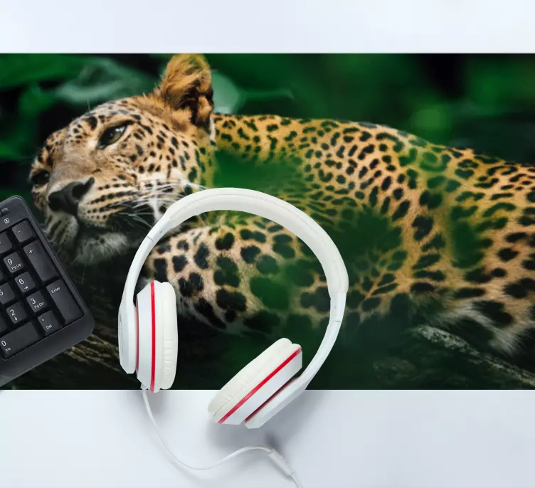 Oryginalna podkładka pod mysz lewitujący lampart - TenStickers
