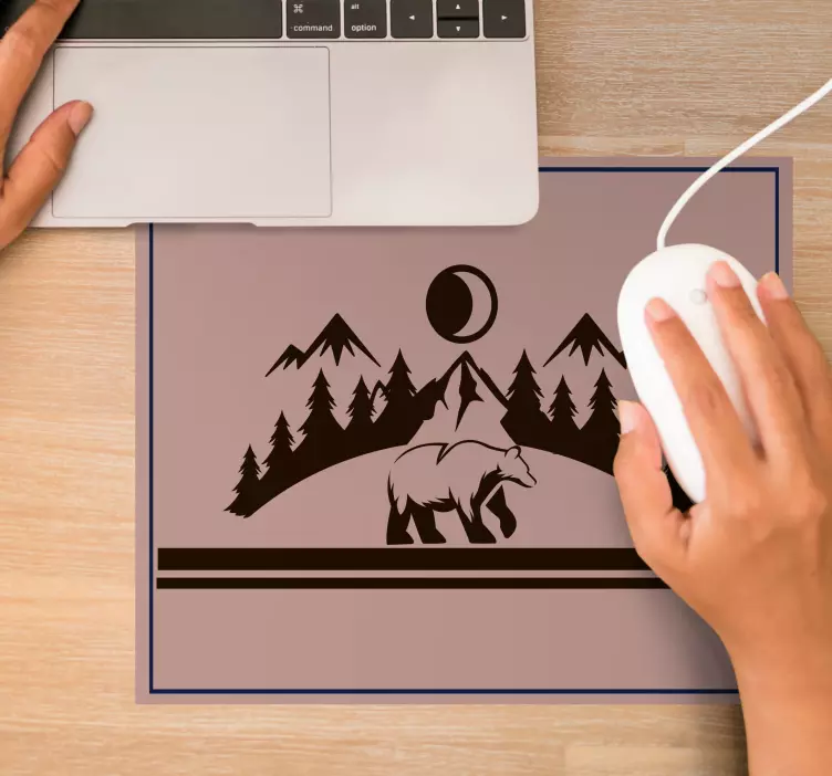 Oryginalna podkładka pod mysz Niedźwiedź z górami z tyłu - TenStickers