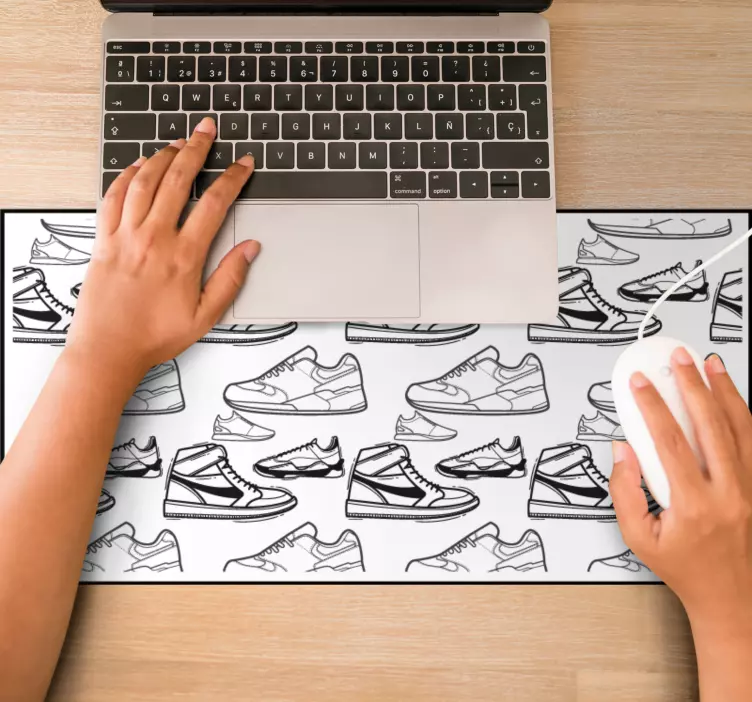 Podkładka pod mysz gamingowa wzór butów - TenStickers