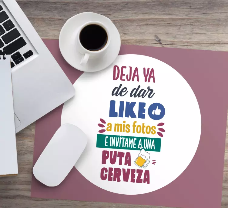 Podkładka pod mysz z tekstem zaproszenie na imprezę - TenStickers