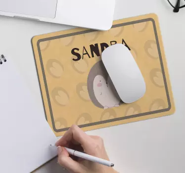 Podkładka pod mysz z imieniem uroczy jeżyk - TenStickers