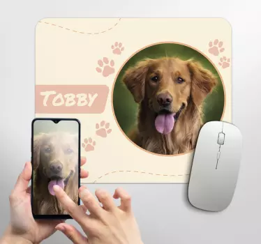 Podkładka pod myszkę z imieniem i zdjęciem psa - TenStickers