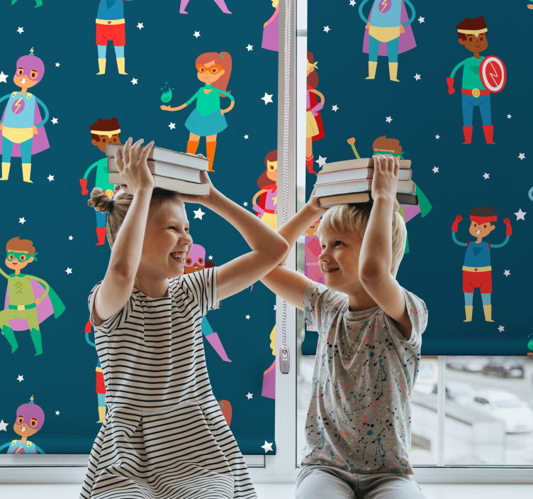 Roleta z superbohaterami wzór superbohatera - TenStickers