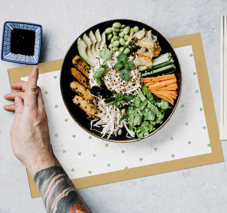 Podkładka na stół z imieniem w elegancki trójkąt - TenStickers