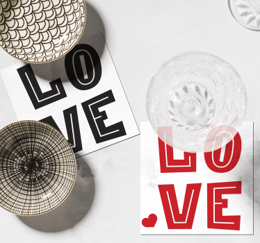 Podkładka pod kubek z tekstem odważna typografia miłości - TenStickers