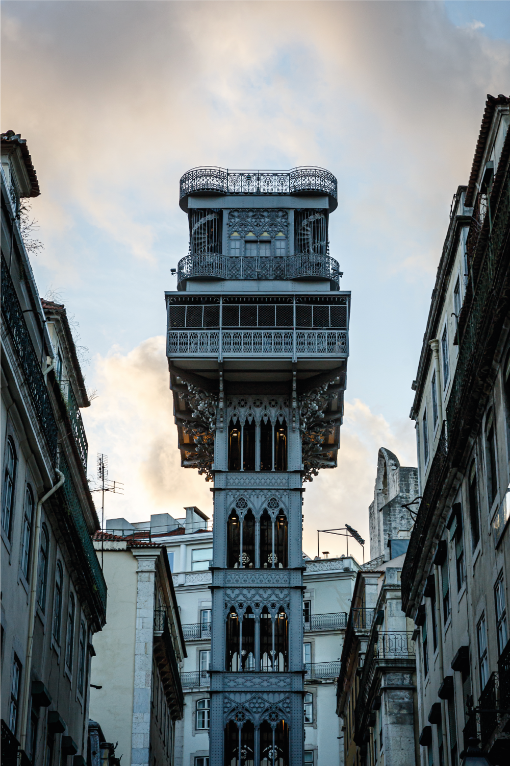 Plakat do salonu winda w lizbonie - TenStickers