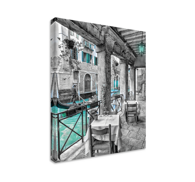 Obraz na płótnie Mężczyzna na łodzi obok restauracji w wenecji - TenStickers