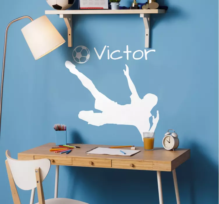 Naklejka piłkarz z imieniem - TenStickers