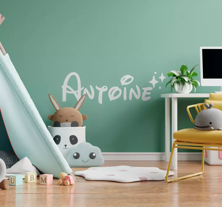 Naklejka do pokoju dziecięcego imię z gwiazdkami - TenStickers