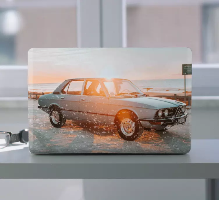 Naklejka na laptopa Bmw 3,0 - TenStickers