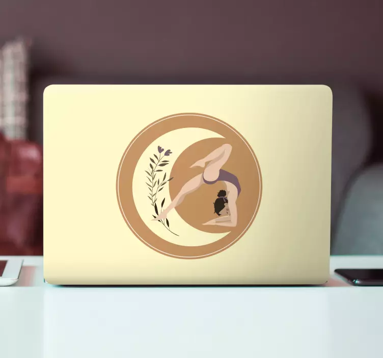 Naklejka na laptopa Ilustracja jogi z księżycem - TenStickers