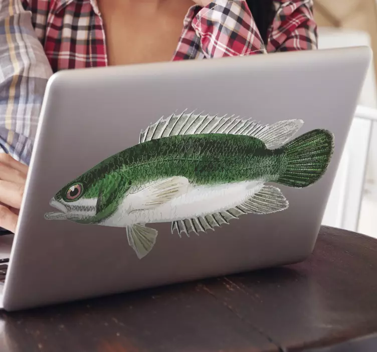 Naklejka na laptopa z realistyczną rybą - TenStickers