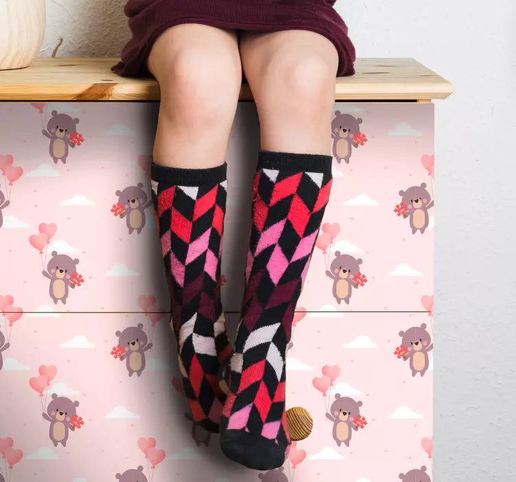 Naklejka na meble Zakochany miś - TenStickers