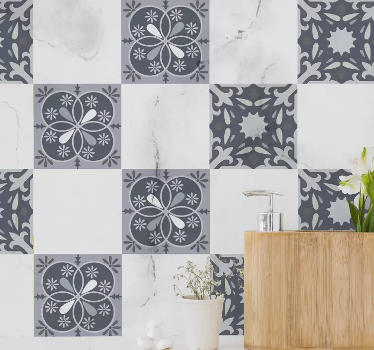 Naklejka na płytki łazienkowe niebieski oryginalny kwiat - TenStickers