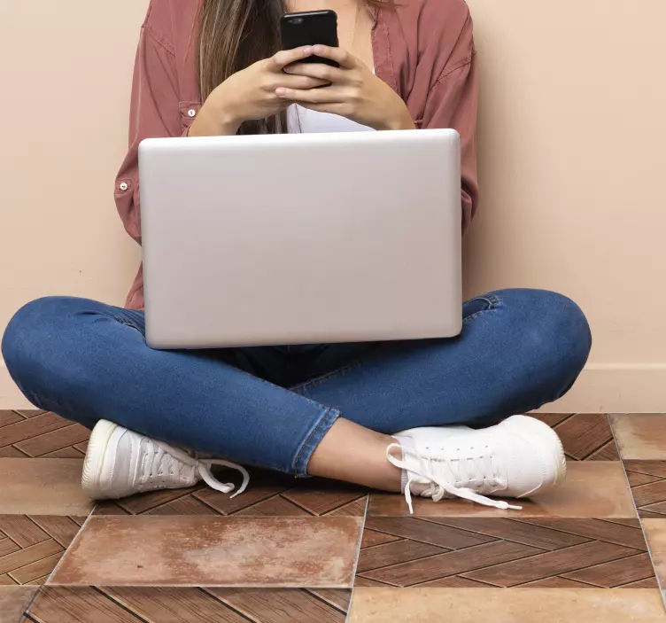 Naklejka podłogowa z zygzakowatą deską - TenStickers