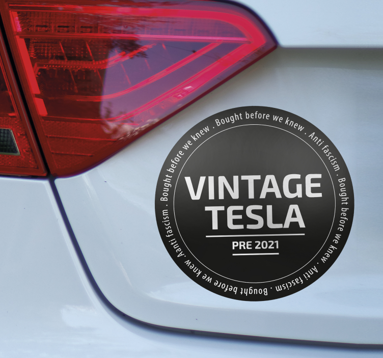 Naklejka na samochód zabytkowa tesla - TenStickers
