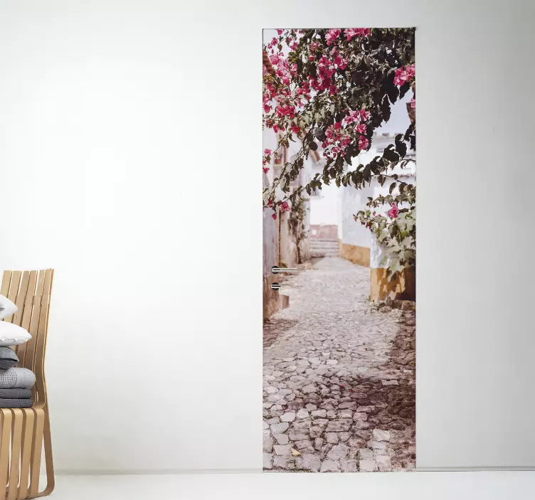 Naklejka na ścianę do sypialni Ulica i kwiaty - TenStickers