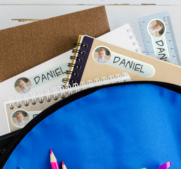 Naklejka spersonalizowana plakietka z imieniem - TenStickers