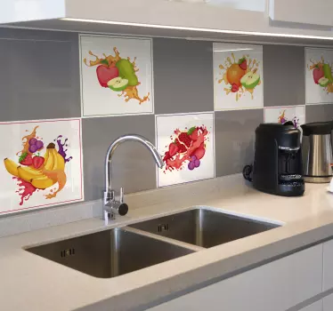 Zestaw naklejek do kuchni posiekane owoce - TenStickers
