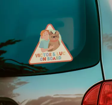 Okleina na samochód dziecko i pies na pokładzie - TenStickers
