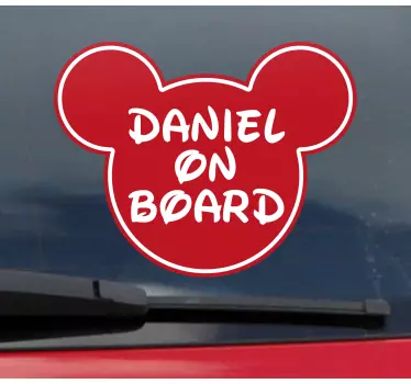 Dziecko w aucie naklejka Dziecko na pokładzie w stylu kreskówki - TenStickers