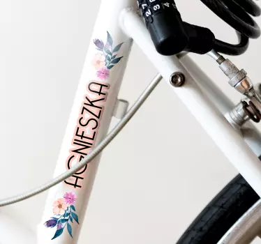 Naklejka na rower imię dziecka i kwiatki - TenStickers
