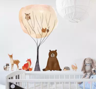 Naklejka na ścianę dla dzieci drzewo i leśne zwierzątka - TenStickers
