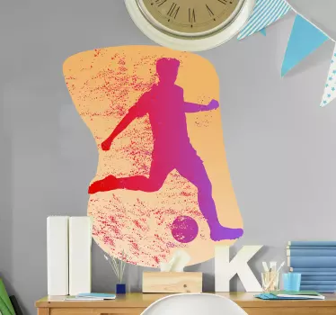 Naklejka na ścianę piłka nożna dynamiczna sylwetka kopnięcia - TenStickers