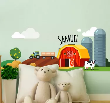 Naklejka ścienna zabawki Zielony traktor na wzgórzu z nazwą - TenStickers