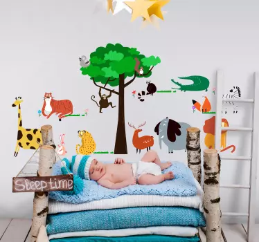 Naklejka z rysunkiem Zwierzęta świata i drzewo - TenStickers