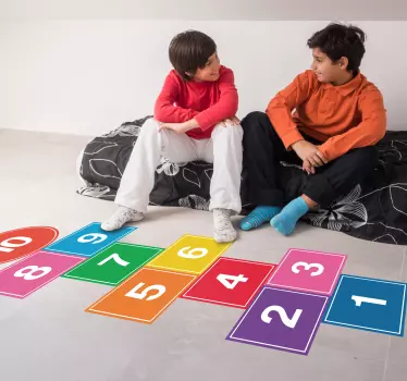Naklejka na podłogę z rysunkiem gra w klasy dla dzieci - TenStickers