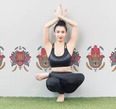 Naklejka na ścianę do sypialni joga ręka fatimy hamsa - TenStickers