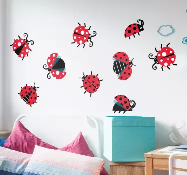Naklejka na ścianę dla dzieci Zestaw biedronki - TenStickers