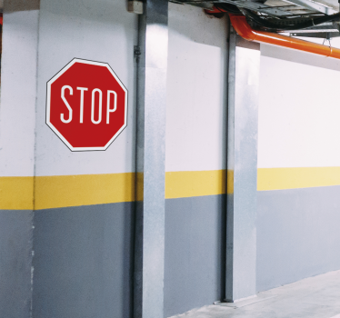 Naklejka na ścianę znak stop - TenStickers