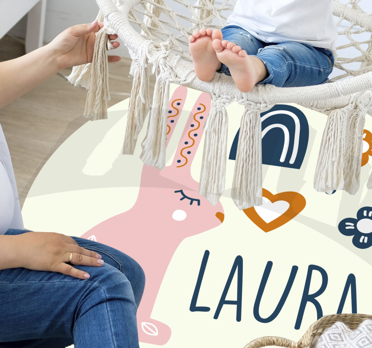 Dywan winylowy Różowy królik z imieniem - TenStickers