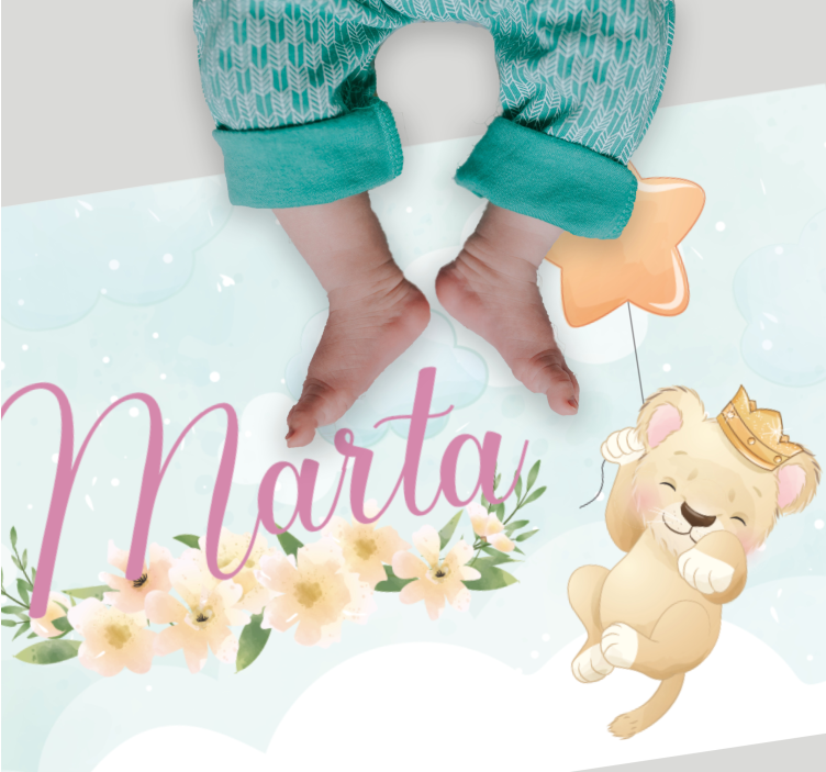 Dywan winylowy dziecięcy lew z balonem i imieniem - TenStickers