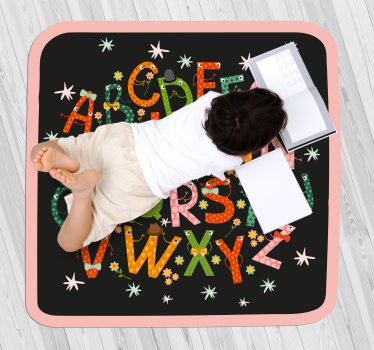 Dywan winylowy Czarny alfabet - TenStickers