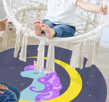Dywan winylowy dla dziecka obrazy półksiężyca jednorożca - TenStickers