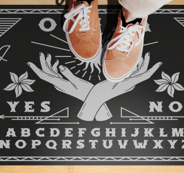 Dywan winylowy mapa świata projekt rąk ouija - TenStickers