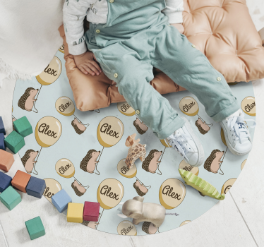 Dywan winylowy z imieniem spersonalizowany jeż - TenStickers