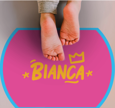 Dywan winylowy z imieniem w niebieskiej ramce - TenStickers