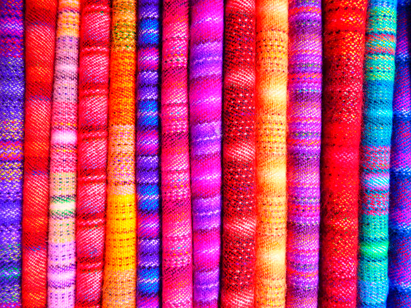 Dywan winylowy w kolorowe paski - TenStickers