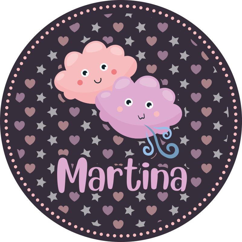 Dziecięcy dywan winylowy fioletowe chmury z imieniem - TenStickers