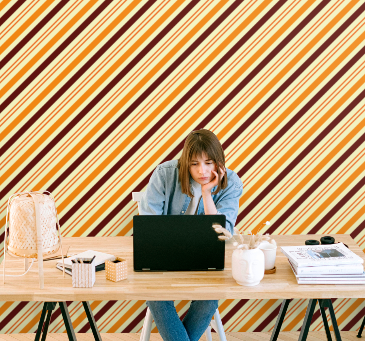 Tapeta poziomy wzór wzór w ukośne paski - TenStickers